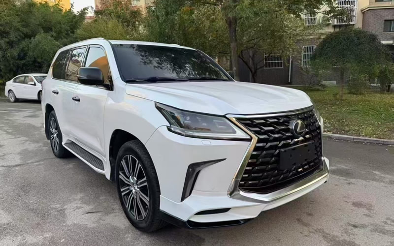 Lexus LX 570 | Juptree Automobile