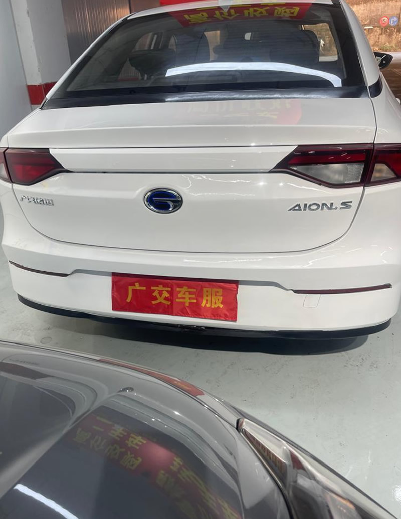 S9 foreign used cars Lagos